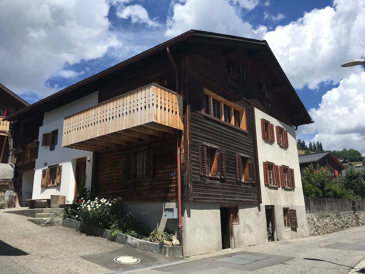3 locali a Graubünden, Falera