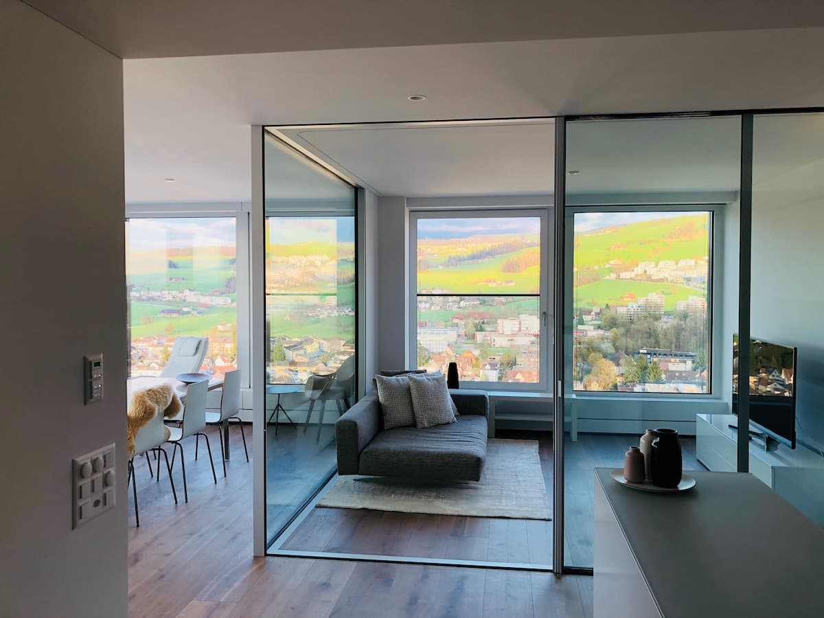 2.5 Zimmer möbliert · Zug, Zug
