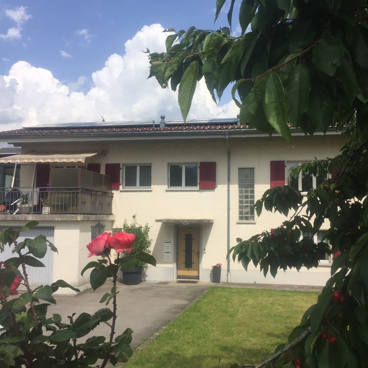 2 ZI-WOHNUNG IN HONDRICH (BE), MÖBLIERT, TEMPORÄR