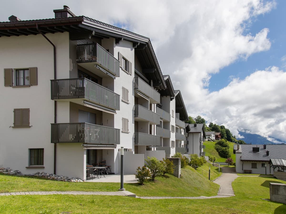 2 pièces à Graubünden, Falera